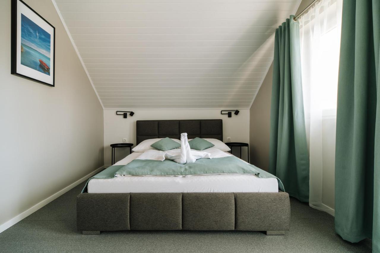 Topaz Apartmanhazak Balatongyörök エクステリア 写真