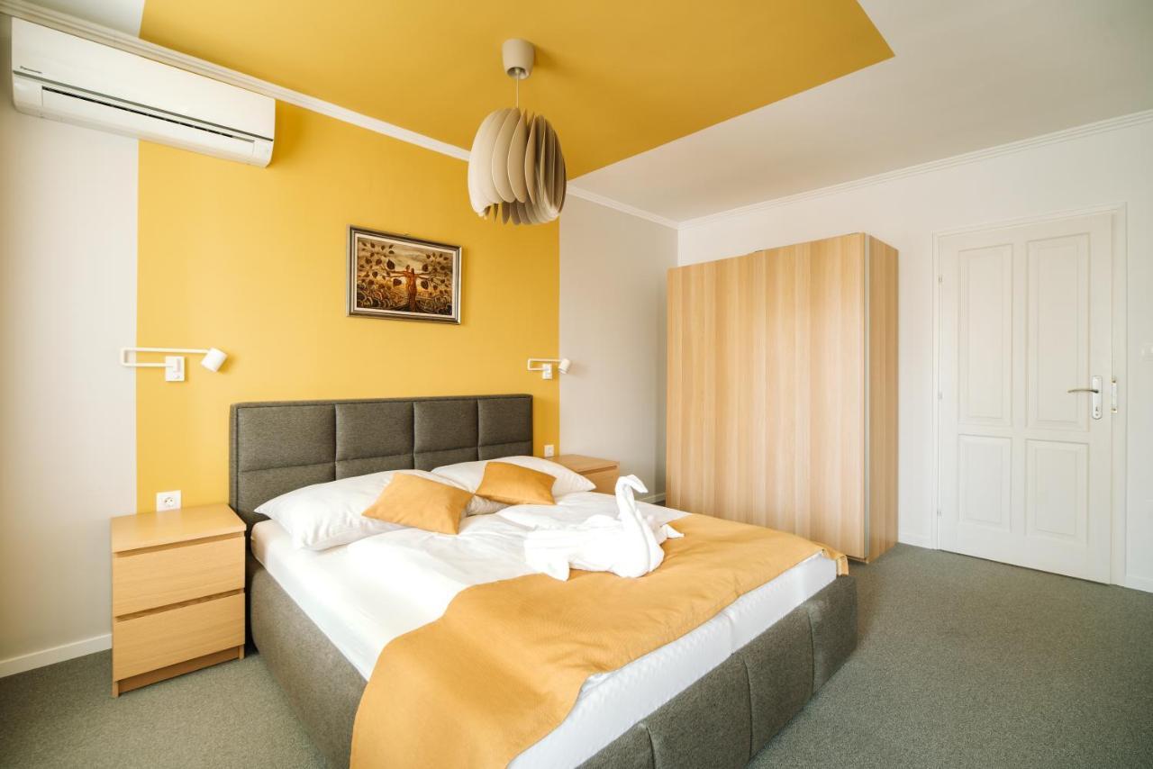 Topaz Apartmanhazak Balatongyörök エクステリア 写真