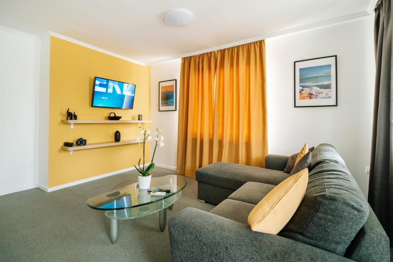 Topaz Apartmanhazak Balatongyörök エクステリア 写真